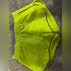 Underamour shorts